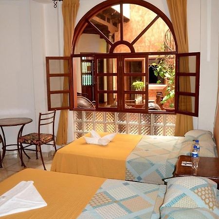 Hotel Villa Florencia Centro Historico San Salvador Kültér fotó