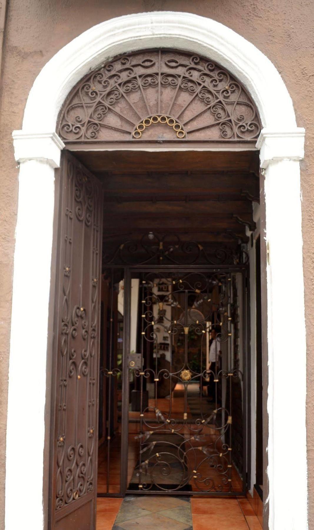 Hotel Villa Florencia Centro Historico San Salvador Kültér fotó